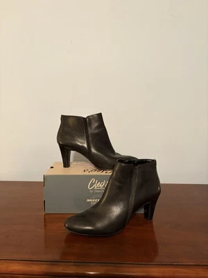 Bandolino Womens  Black Ankle Boots Leather Size 9 - Image 1 of 4