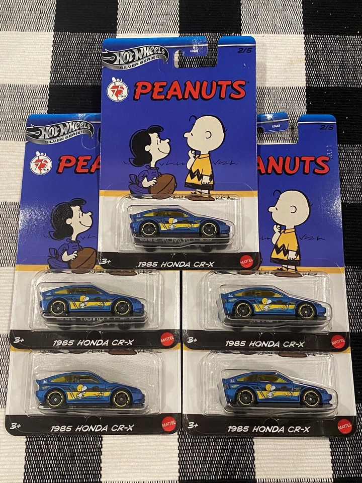 2024 Hot Wheels Peanuts 85 Honda CRX Lot Of 5 Silver Card Series - Image 1 of 1