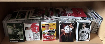 30 Autogrammkarten Fußball 1./2. Bundesliga FCB DFB HSV Konvolut handsigniert - Bild 1 von 3