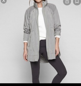 athleta rain drop jacket