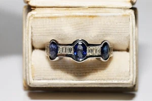 Vintage 18k Gold Natural Baguette Cut Diamond And Sapphire Decorated Ring - Picture 1 of 13