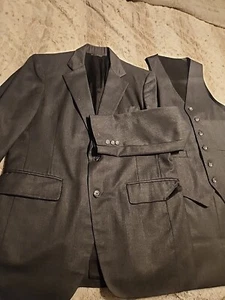 Vintage Dawahares Mens Gray 3pc Suit 40R Suit Coat Two Button Pants 34 Vest USA  - Picture 1 of 19