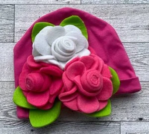 Mud Pie Little Sprout Pink and White Felt 3 Flower Baby Hat - Picture 1 of 1