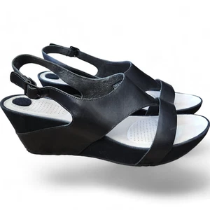 Tsubo Womens Wedge Sandals Black Leather Slingback Cushioned Insole Size US 10 - Picture 1 of 13
