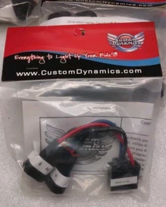CUSTOM DYNAMICS Harley 14up Road King LED TruBEAM H4 Adapter Harness 2001-1264 - Picture 1 of 2