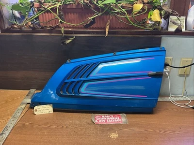 Panel lateral derecho azul # 2610005-183 Polaris 1994 Indy Classic 500 moto de nieve Foto 1 de 4