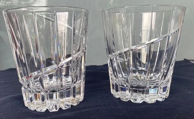 两个 Mikasa Uptown 切割水晶 4 英寸双老式苏格兰威士忌/威士忌玻璃杯 — 第 1/4 张图片