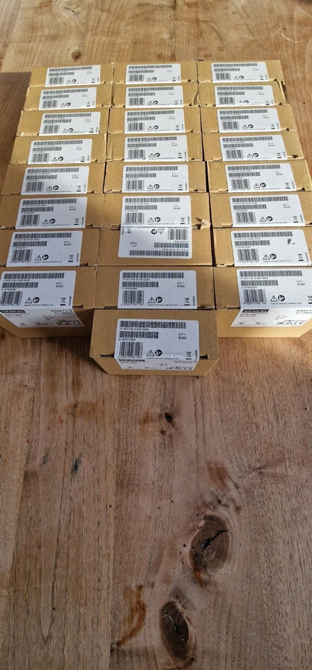 Siemens Simatic Profisafe SIMATIC DP ET200S 6ES7 138-4FA05-0AB0 - Bild 1 von 1