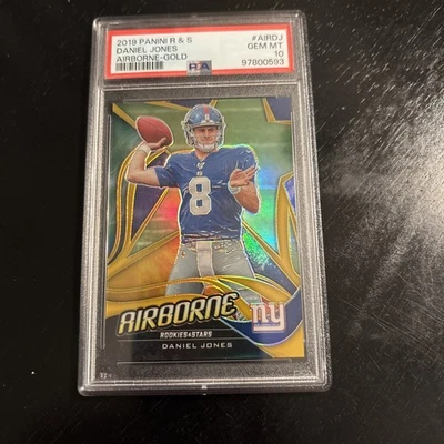 2019 Panini Rookies & Stars - Airborne Daniel Jones #AIR-DJ Gold 5/10 (RC) - Image 1 of 2