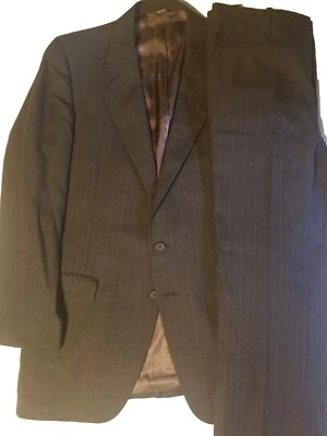 Traje Chaqueta y Pantalones Givenchy Caballero 2 Piezas Carbón Pin Rayas Talla 40 (Est) Foto 1 de 4