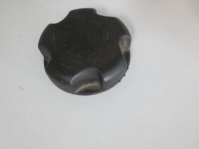 Polaris Sportsman 570 2016 usado OEM tapa tapa de combustible de gasolina Foto 1 de 2