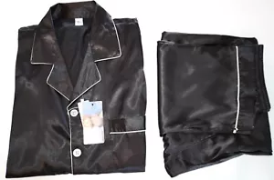NEW MEN'S 2 PIECE SATIN BLACK LOUNGE PAJAMA SET (LARGE) - Picture 1 of 6