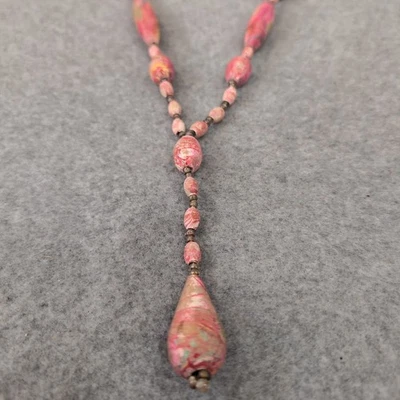 Collar Hecho a Mano Cuentas Rosa Mármol Gota Colgante Y Collar Foto 1 de 4