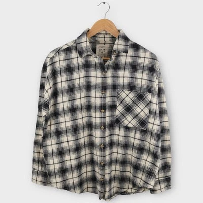 Billabong Women’s Flannel Shirt Plaid Button Up Black/White Size Medium NWT - Image 1 of 4