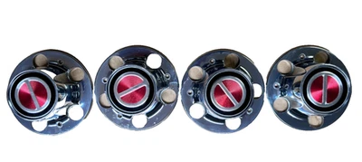 JUEGO DE 4 TAPACUBOS OEM 1982-92 FORD RANGER, BRONCO, MOLDURAS AEROSTAR, incl. herrajes Foto 1 de 4