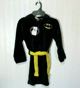 Batman Boy's Fleece Hooded Bath Robe Size 6 NWT - Picture 1 of 4