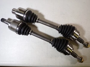 Pair of 2 Front CV Joint Axle Shafts for Jeep Grand Cherokee Limited Slip Diff - Picture 1 of 5