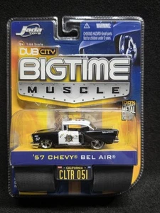 Jada Toys 1/64 Dub City Bigtime Muscle '57 Chevy Bel Air Highway Patrol - Picture 1 of 2