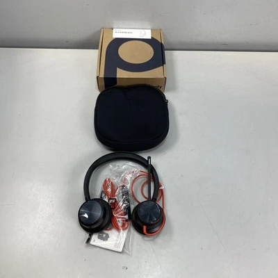 Plantronics Poly-Blackwire 8225 Wired Headset Boom Mic Dual-Ear (Stereo) - Image 1 of 4