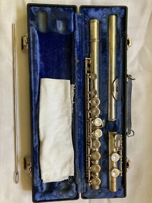 Flauta de estudiante EF 1 Emerson de segunda mano (agujero cerrado, pie C); SN: 51207 Foto 1 de 4