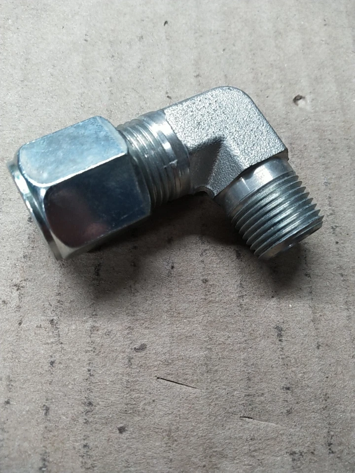 Parker 8 CBU-S Hydraulic 90° Elbow Compression 1/2" OD Tube to 3/8 NPT - Image 1 of 1