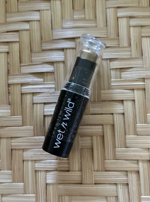 wet n wild Fantasy Makers Mega Last Lip Color, Gimme Gold 12930 - Image 1 of 2