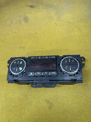 2007-2012 Gmc Acadia Ac Heater Climate Control 25932036 VVENX - Image 1 of 4