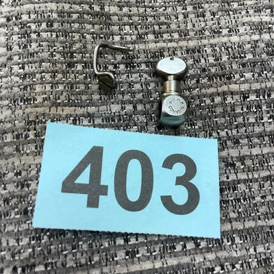 Vintage Singer Simanco 128k NEEDLE CLAMP,  2054  Original + thread guide,  - Image 1 of 4