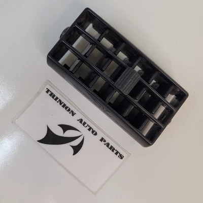 1988-1994 Chevy Blazer Dash Driver Vent Black OEM - Изображение 1 из 4