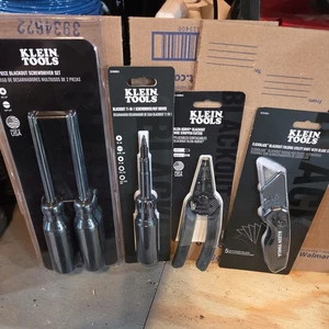 Klein Tools Limited Edition Blackout 11&1+Flickblade+Strippers+2pc Screwdriver - Picture 1 of 3
