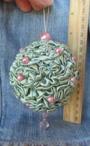 UNIQUE PINK / MINT GREEN ORNAMENT Vintage CLOTH Christmas Tree Ornament OR89 - Picture 1 of 2