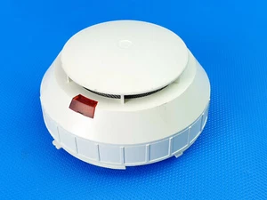 Siemens SDF1200 Fire Alarm System S24218-F10-A2-15 Smoke Alarm Inc VAT - Picture 1 of 5