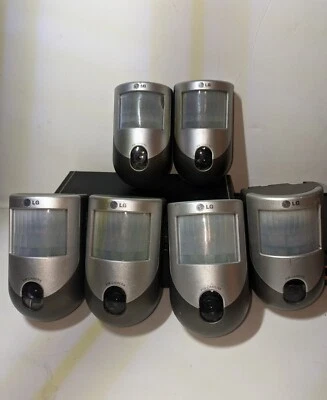 LG- 6 cámaras de seguridad interior CCTV con detección de movimiento en blanco y negro, audio bidireccional (LVC-CS100NE) Foto 1 de 4