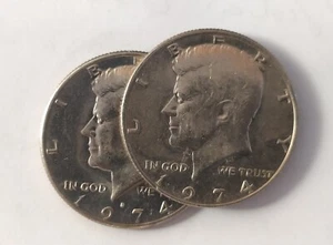 Doble en 1974 medio dólar Kennedy observación en ojo - Imagen 1 de 4