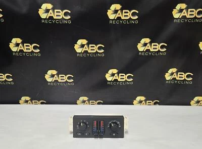 2003-2006 Chevrolet Trailblazer Front Dash Temperture Climate Control Assembly Foto 1 de 4