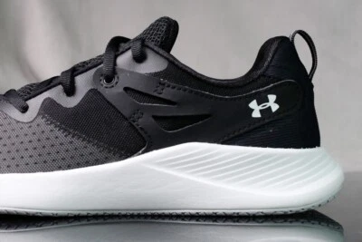 Zapatos para mujer Under Armour Charged Breathe Tr II NUEVOS Y AUTÉNTICOS, talla 9,5 Foto 1 de 4
