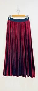 Hush Skirt Women Size 10 Burgundy Red Velvet Pleated Midi Elasticated Christmas - Picture 1 of 6