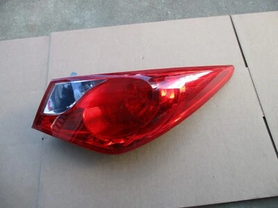 AFTERMARKET FITS 2011 2012 2013 2014 HYUNDAI SONATA RH PASSENGER SIDE TAILLIGHT - Image 1 of 4