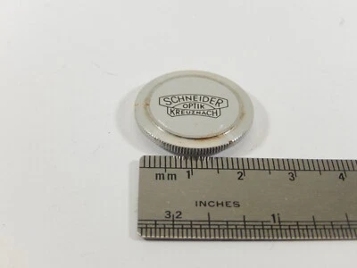 VINTAGE SCHNEIDER OPTIK KREUZNACH SMALL 19MM METAL SCREW-ON LENS CAP - Image 1 of 2