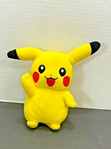 Pikachu, Pokemon Plush, Tomy Toy, Collectible Stuffed Animal - Picture 1 of 3