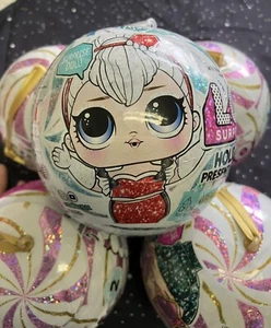 L.O.L Surprise! Holiday Present Surprise! 8 Surprises in Each Ball. Lot of 6! - Picture 1 of 4