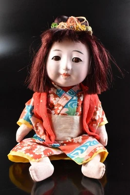 R2682: Japanese Pottery child Doll utensils used in Senchado - Image 1 of 4