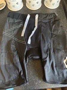 Demon Ski Snowboard Crash Protector padded Shorts Medium READ DESCRIPTION! - Picture 1 of 12
