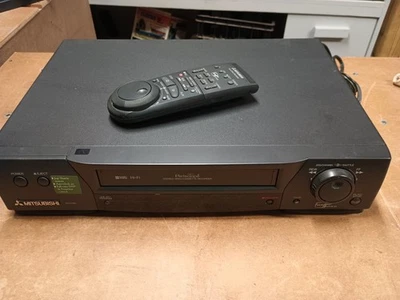 Control remoto y cables estéreo Hi-Fi Mitsubishi HS-U780 VCR 4 cabezales VHS y S-VHS - ¡Probado! Foto 1 de 4