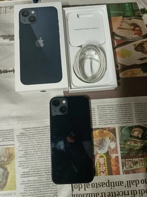 Apple iPhone 13 - 128GB - batteria 88% nero black Mezzanotte - Immagine 1 di 4