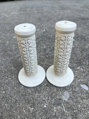 Ame Mini Grips GT Redline Kuwahara CW Bubble Pit Bike 16” Triángulo Hutch BMX Foto 1 de 4