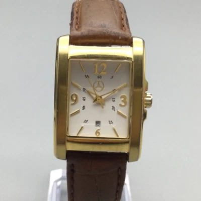 Reloj Mercedes-Benz Tank Mujer 25mm Tono Dorado Fecha Correa Cuero Batería Nueva Foto 1 de 4