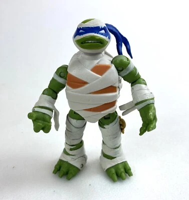Figura Mummy Leo Tales Of The TMNT Ninja Turtles 2017 Playmates incompleta Foto 1 de 2