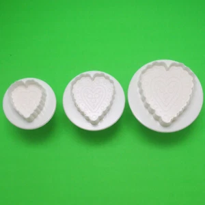 3 pcs Heart Plunger Cutters Stamps: Fondant, Icing, Sugarcraft Cake Biscuit: UK - Picture 1 of 11