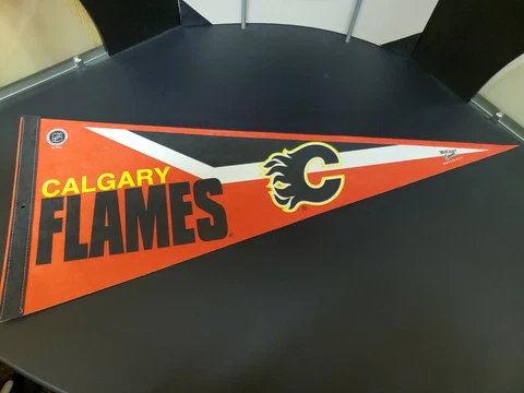 NHL calgary Flames Felt Pennant Cover